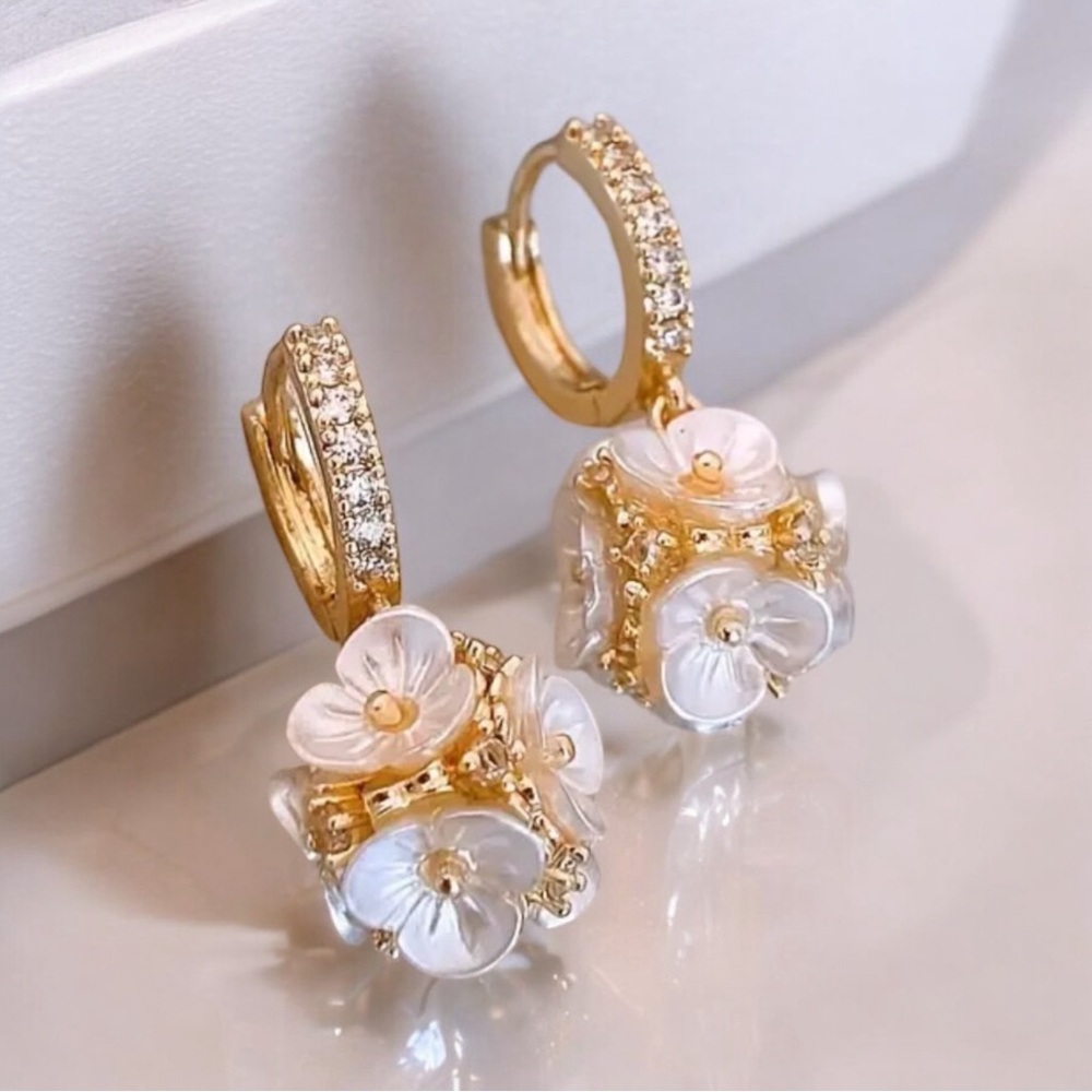 Dazzling Bouquet Earrings for Women - Fashionable Design, Perfect for Birthday